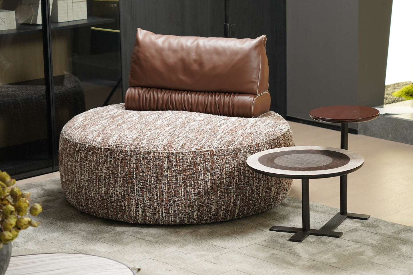 Neso Circle Double Material Single Sofa
